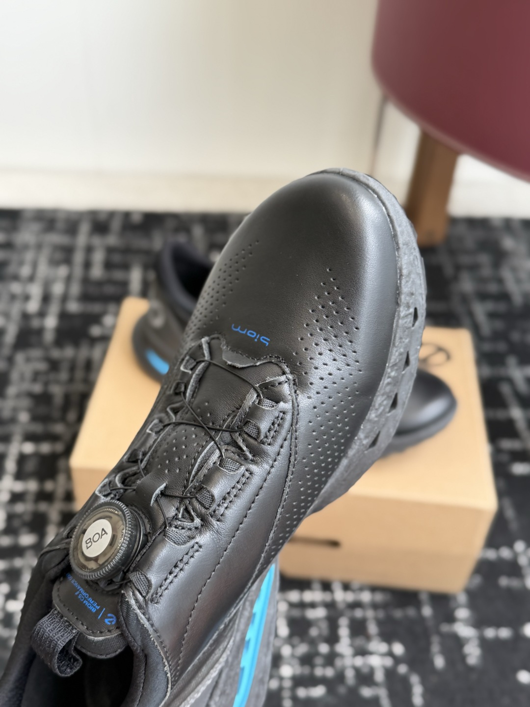 东莞代购级 Ecco/爱步高尔夫球鞋 男26ss新品BIOM健步C5牛皮轻盈柔软透气BOA男鞋!简单的大气的鞋面设计,老 东莞代购级 Ecco/爱步高尔夫球鞋 男26ss新品BIOM健步C5牛皮轻盈柔软透气BOA男鞋!简单的大气的鞋面设计,老