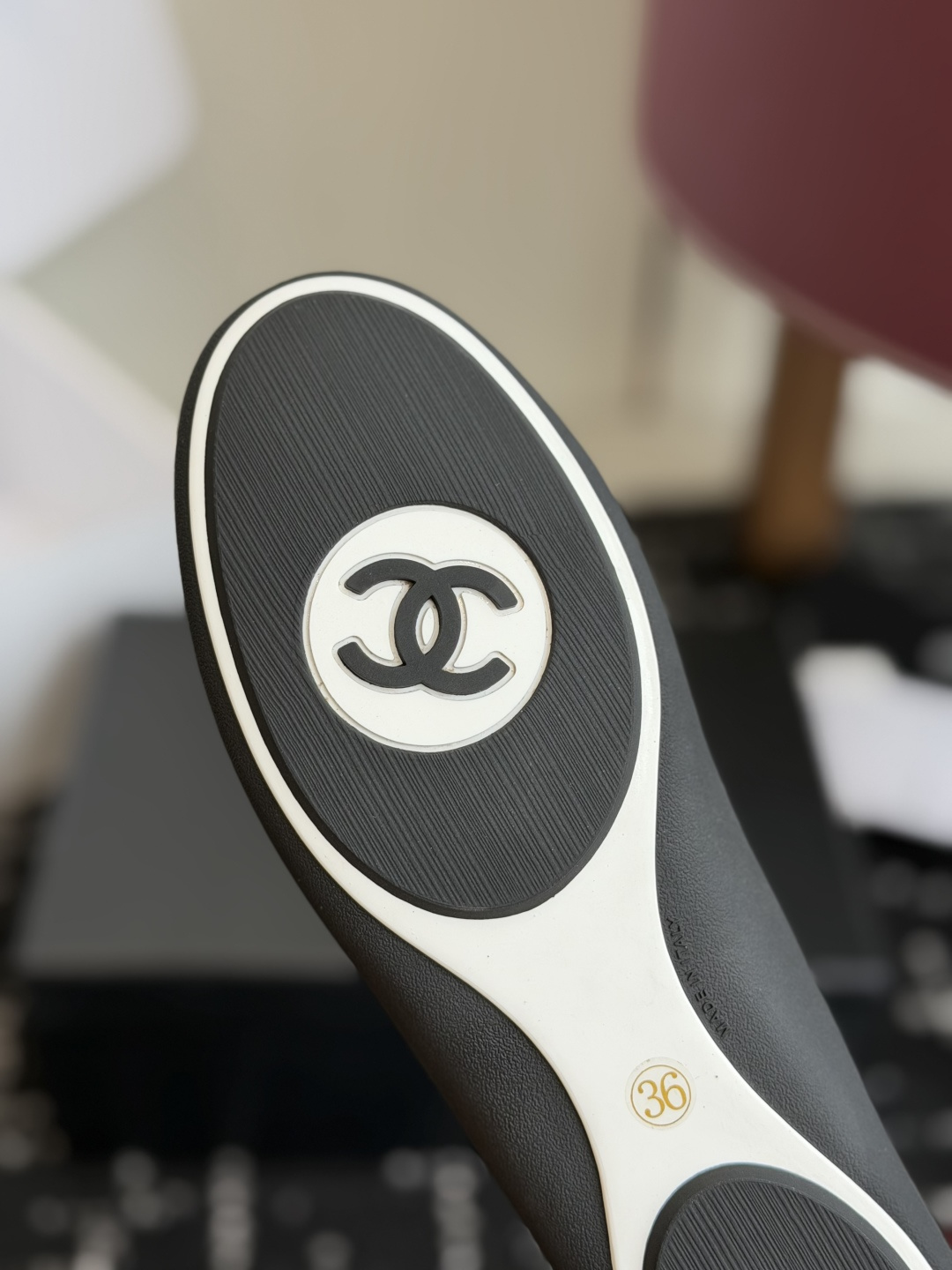 代购级 26ss秋冬新品Chanel袜子乐福单鞋 这款鞋是 chanel专柜超级火爆香奶奶老爹系!!!上脚真的显高显腿长 代购级 26ss秋冬新品Chanel袜子乐福单鞋 这款鞋是 chanel专柜超级火爆香奶奶老爹系!!!上脚真的显高显腿长