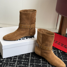 代购级 Isabel Marant 伊莎贝尔 26ss 少女感 一眼就心动 一脚蹬平底短靴 isabel mara 代购级 Isabel Marant 伊莎贝尔 26ss 少女感 一眼就心动 一脚蹬平底短靴 isabel mara