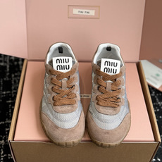 代购级(⚠️官网同步✈️盒包装) MiuMiu 缪缪 26ss 新色 春夏新款 饼干鞋 阿甘鞋休闲运动鞋 miumiu最 代购级(⚠️官网同步✈️盒包装) MiuMiu 缪缪 26ss 新色 春夏新款 饼干鞋 阿甘鞋休闲运动鞋 miumiu最