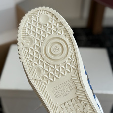 代购级 MaisonMargiela 26ss帆布 系列 马吉拉 MM6 帆布 运动鞋 包头拖火爆来袭!太香了 靓丽 代购级 MaisonMargiela 26ss帆布 系列 马吉拉 MM6 帆布 运动鞋 包头拖火爆来袭!太香了 靓丽