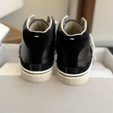 代购级 MaisonMargiela 26ss帆布 系列 马吉拉 MM6 帆布 高帮运动鞋 包头拖火爆来袭!太香了 代购级 MaisonMargiela 26ss帆布 系列 马吉拉 MM6 帆布 高帮运动鞋 包头拖火爆来袭!太香了
