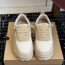 东莞代购级 UGG 26ss新款 女款舒适低帮圆头拼色圣盖茨休闲鞋 宽头的设计非常适合想要舒适度的姐妹👭,厚底完美增高 东莞代购级 UGG 26ss新款 女款舒适低帮圆头拼色圣盖茨休闲鞋 宽头的设计非常适合想要舒适度的姐妹👭,厚底完美增高