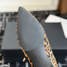 代购级 DYMONLATRY 26ss小众 系带单鞋 尖头 乐福鞋 尖头设计,简洁的鞋面,搭配小西装完美 鞋面:羊皮/马 代购级 DYMONLATRY 26ss小众 系带单鞋 尖头 乐福鞋 尖头设计,简洁的鞋面,搭配小西装完美 鞋面:羊皮/马