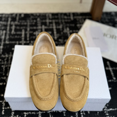 代购级 Dior 迪奥26ss 秋冬新款 羊毛 乐福鞋 顶级品质 版型超正,复古时尚经典单品 巴黎时装周第一场分量十足 代购级 Dior 迪奥26ss 秋冬新款 羊毛 乐福鞋 顶级品质 版型超正,复古时尚经典单品 巴黎时装周第一场分量十足