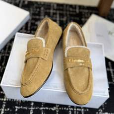 代购级 Dior 迪奥26ss 秋冬新款 羊毛 乐福鞋 顶级品质 版型超正,复古时尚经典单品 巴黎时装周第一场分量十足 代购级 Dior 迪奥26ss 秋冬新款 羊毛 乐福鞋 顶级品质 版型超正,复古时尚经典单品 巴黎时装周第一场分量十足