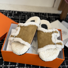 代购级 Hermes 26ss 爱马仕最新秋冬毛拖 超级百搭好看时髦 超多明星网红种草 秋冬必备 随意舒适高级感 鞋面: 代购级 Hermes 26ss 爱马仕最新秋冬毛拖 超级百搭好看时髦 超多明星网红种草 秋冬必备 随意舒适高级感 鞋面: