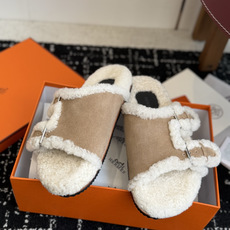 代购级 Hermes 26ss 爱马仕最新秋冬毛拖 超级百搭好看时髦 超多明星网红种草 秋冬必备 随意舒适高级感 鞋面: 代购级 Hermes 26ss 爱马仕最新秋冬毛拖 超级百搭好看时髦 超多明星网红种草 秋冬必备 随意舒适高级感 鞋面: