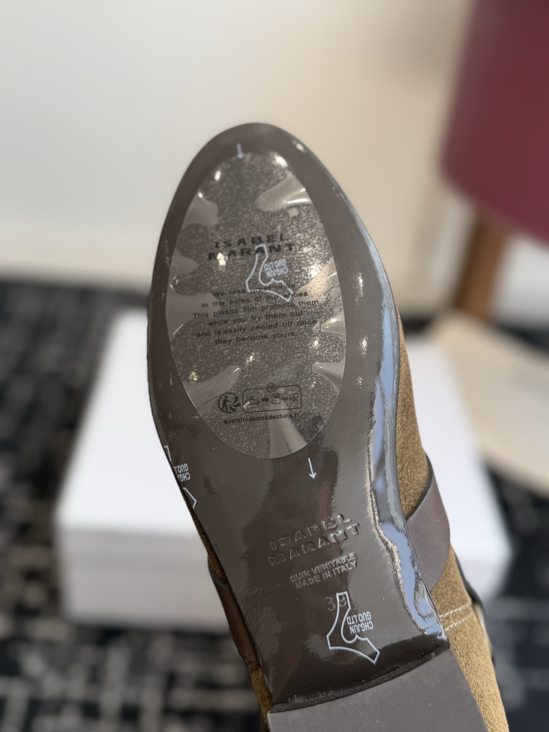 代购级 IsabelMarant 伊莎贝尔 26ss新款短靴长靴 设计显腿细,松紧设计,适合各种纬度! 无任何装饰,简 代购级 IsabelMarant 伊莎贝尔 26ss新款短靴长靴 设计显腿细,松紧设计,适合各种纬度! 无任何装饰,简