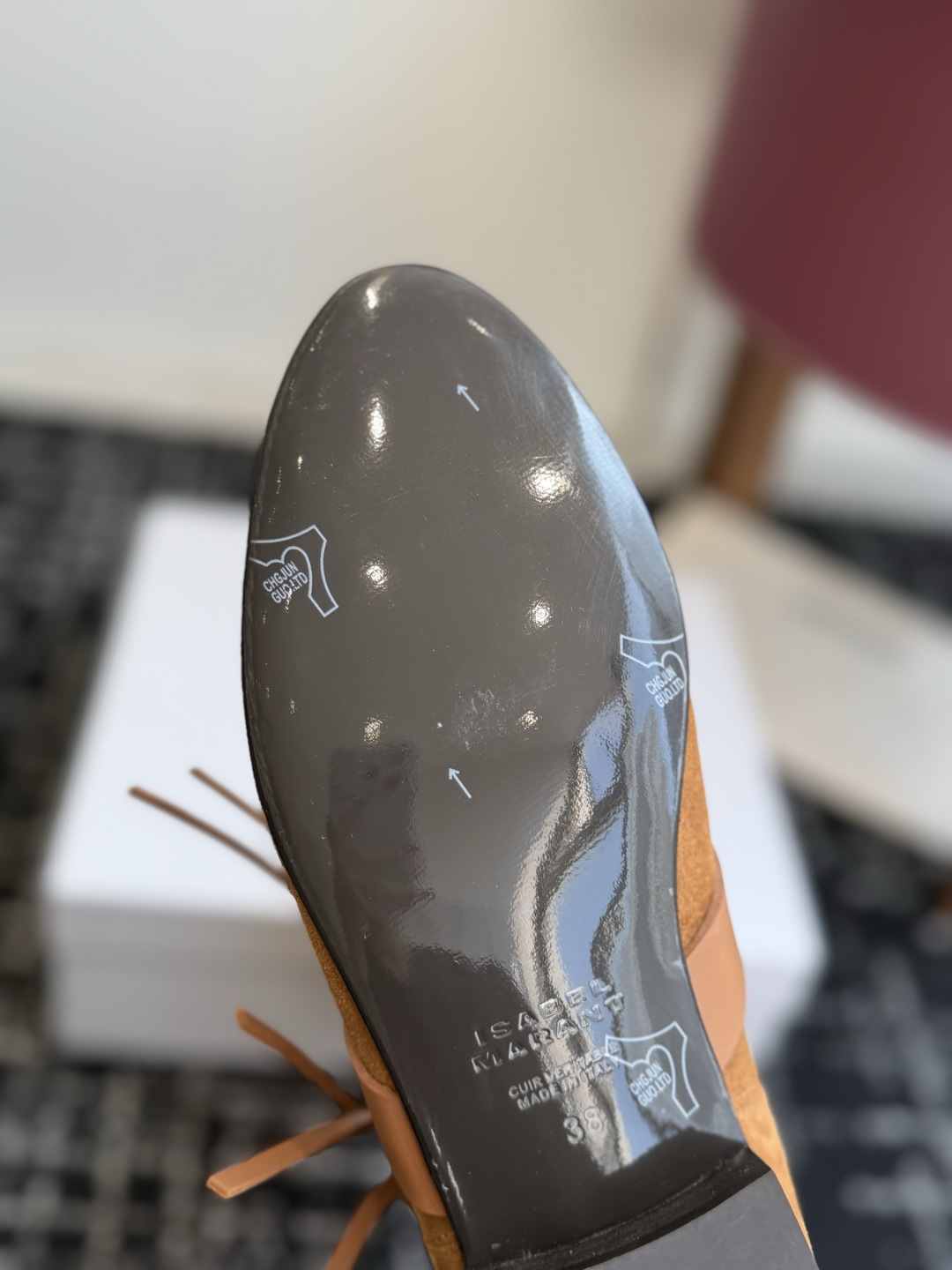 代购级 IsabelMarant 伊莎贝尔 26ss新款短靴长靴 设计显腿细,松紧设计,适合各种纬度! 无任何装饰,简 代购级 IsabelMarant 伊莎贝尔 26ss新款短靴长靴 设计显腿细,松紧设计,适合各种纬度! 无任何装饰,简