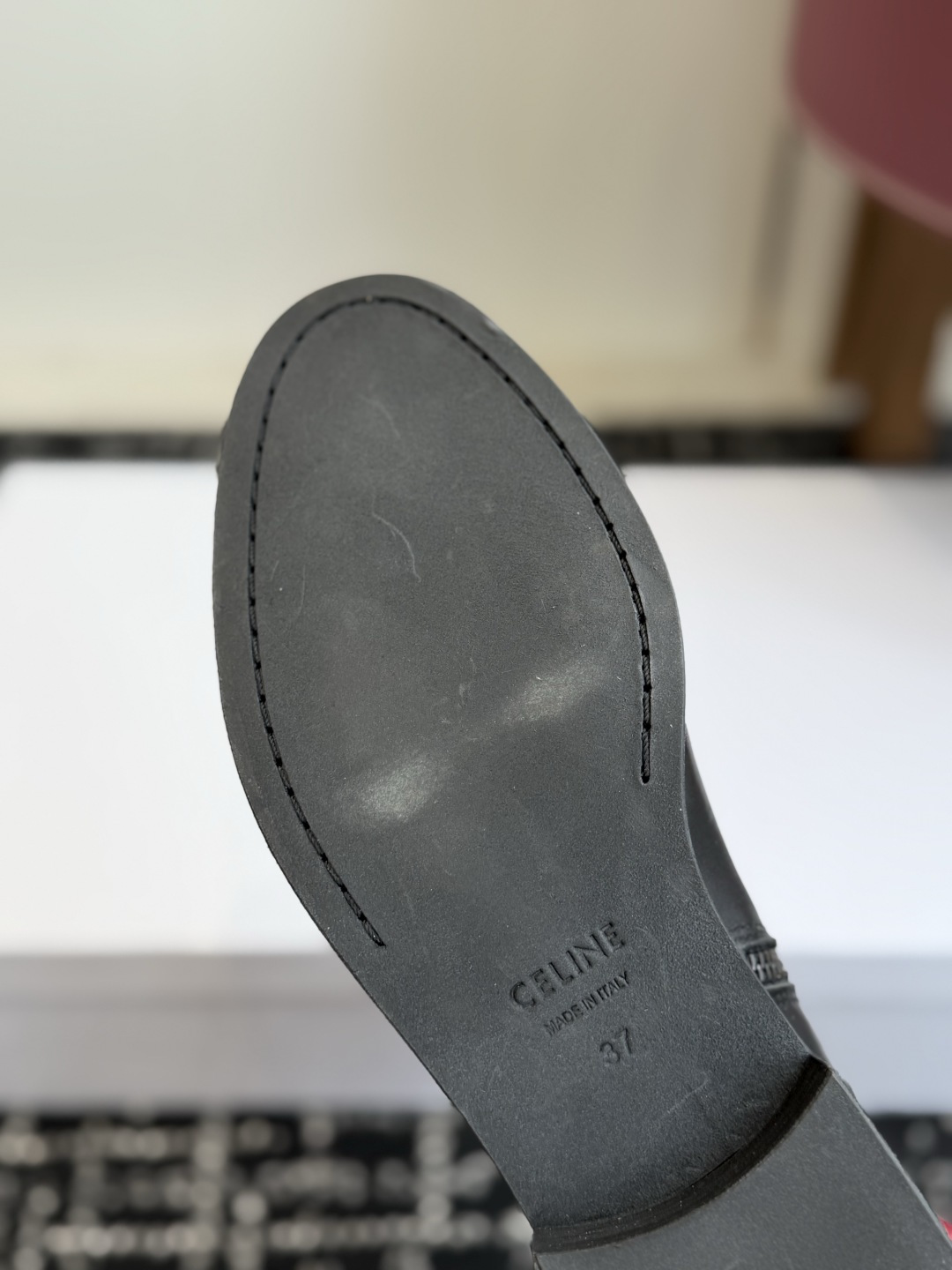 代购级短靴（黑皮） Celine 赛琳 26ss秋冬新品 粗跟 短靴 塞琳这一季好看的款式真的是很多 比如这款军靴就很机