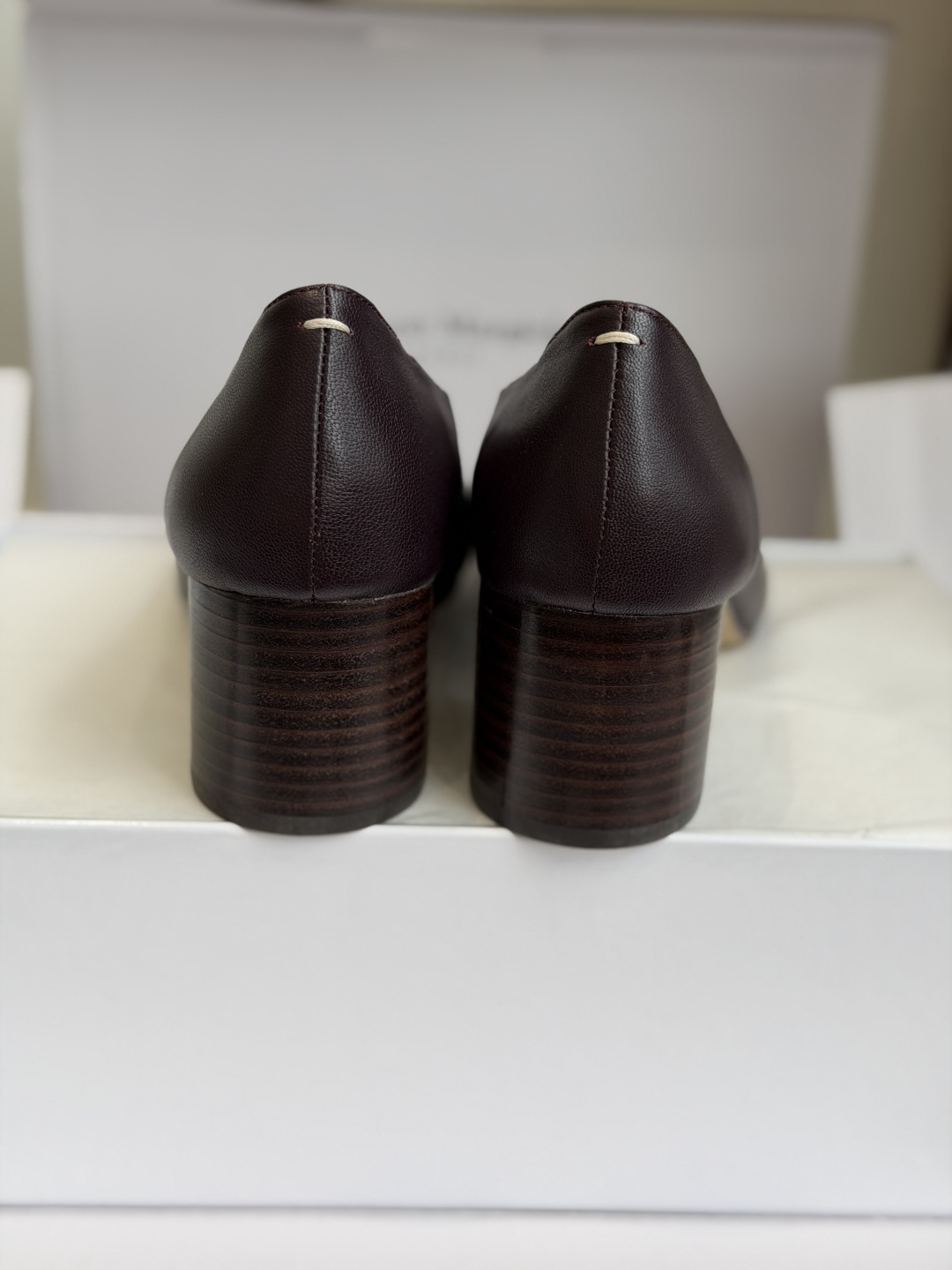 东莞代购级(官网同步✈️盒包装) Maison Margiela 马吉拉 26ss 粗跟分趾鞋 Tabi分趾鞋 芭蕾舞鞋 东莞代购级(官网同步✈️盒包装) Maison Margiela 马吉拉 26ss 粗跟分趾鞋 Tabi分趾鞋 芭蕾舞鞋
