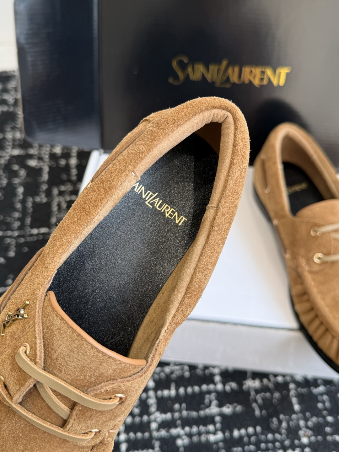 代购级 男士+30(⚠️官网同步✈️盒包装) YSL Yves Saint Laurent (杨树林)大爆款情侣 樂福 代购级 男士+30(⚠️官网同步✈️盒包装) YSL Yves Saint Laurent (杨树林)大爆款情侣 樂福