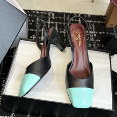 代购级 CHANEL小香 26ss 早春新款 后空大方头高跟凉鞋,复古法式优雅感,高级感十足 香奶奶后空玛丽珍凉鞋,最 代购级 CHANEL小香 26ss 早春新款 后空大方头高跟凉鞋,复古法式优雅感,高级感十足 香奶奶后空玛丽珍凉鞋,最