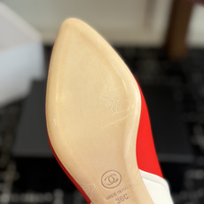 代购级 CHANEL小香 26ss 早春新款 尖头深口单鞋,简约、优雅感,高级感十足 香奶奶简约高跟鞋单鞋,上班约会非 代购级 CHANEL小香 26ss 早春新款 尖头深口单鞋,简约、优雅感,高级感十足 香奶奶简约高跟鞋单鞋,上班约会非