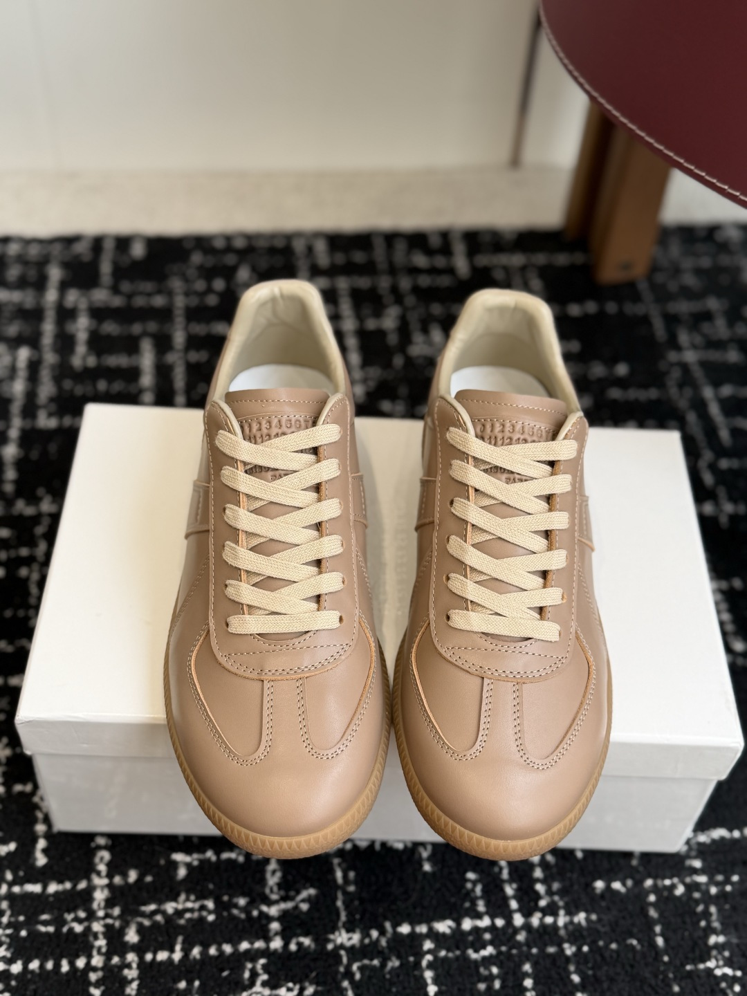 代购级（男码） MaisonMargiela MM6 马吉拉 26新色 情侣款  德训鞋 休闲 运动鞋 原版购入开发 做