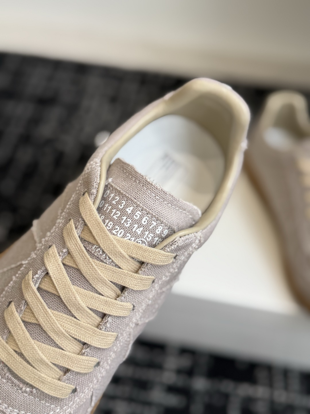 代购级（男码） MaisonMargiela MM6 马吉拉 26新色 情侣款  德训鞋 休闲 运动鞋 原版购入开发 做