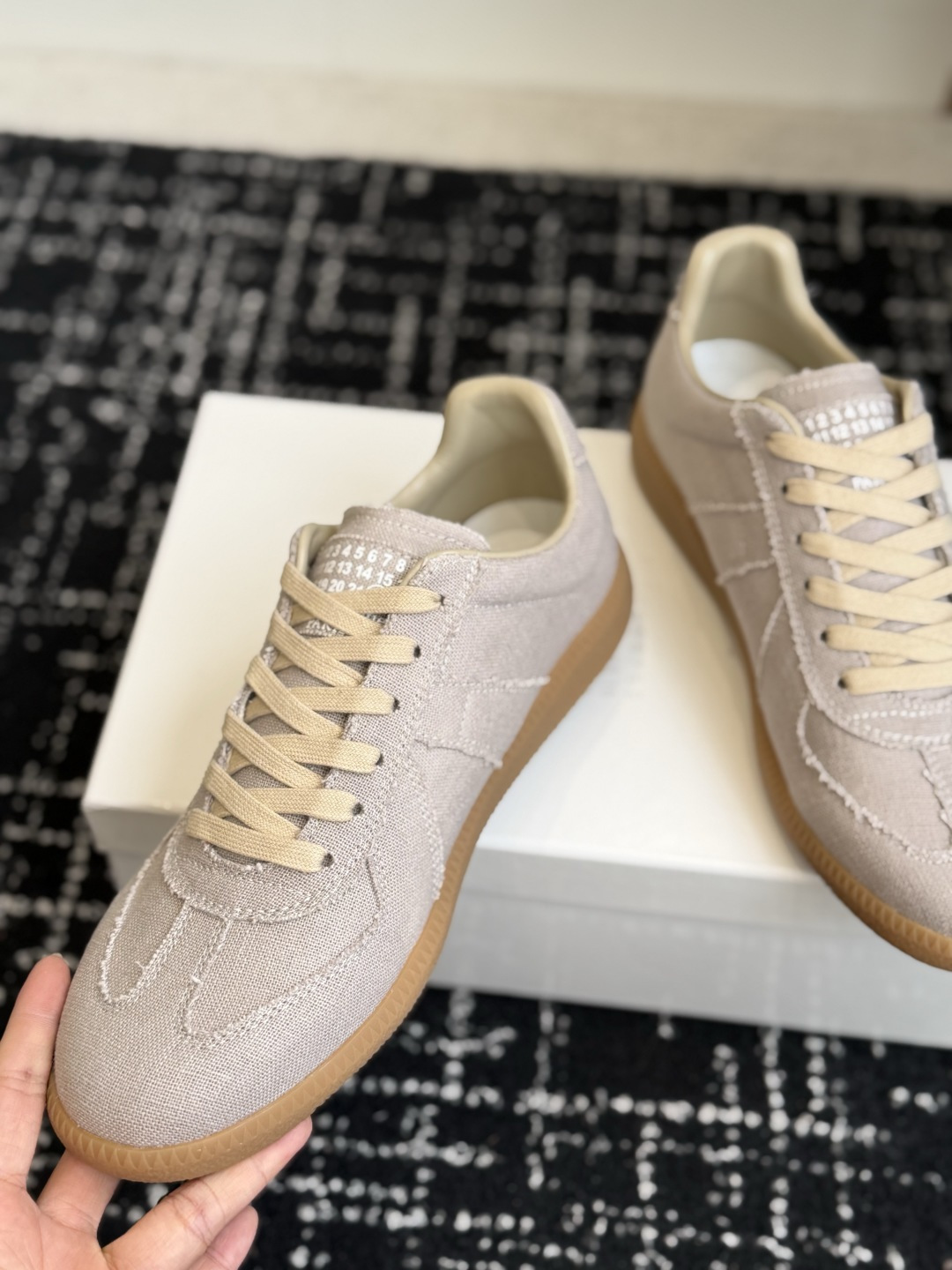 代购级（男码） MaisonMargiela MM6 马吉拉 26新色 情侣款  德训鞋 休闲 运动鞋 原版购入开发 做