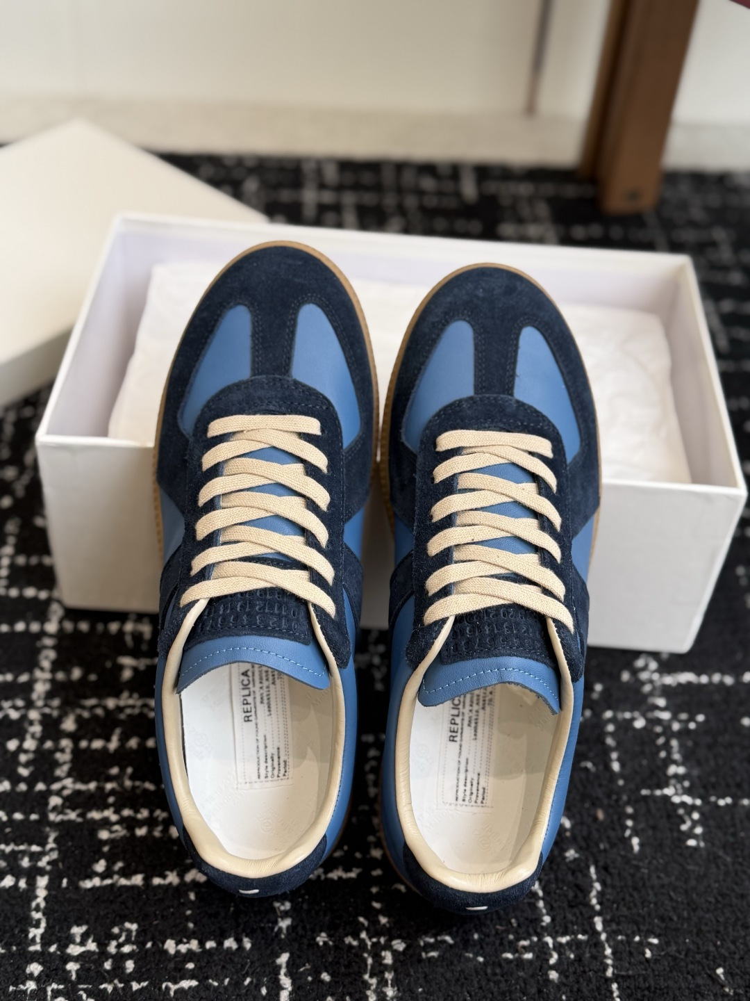 代购级(男码) MaisonMargiela MM6 马吉拉 26新色 情侣款 德训鞋 休闲 运动鞋 原版购入开发 做 代购级(男码) MaisonMargiela MM6 马吉拉 26新色 情侣款 德训鞋 休闲 运动鞋 原版购入开发 做