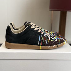 代购级 MaisonMargiela MM6 马吉拉 26新色 情侣款 德训鞋 休闲 运动鞋 原版购入开发 做货 鬼才 代购级 MaisonMargiela MM6 马吉拉 26新色 情侣款 德训鞋 休闲 运动鞋 原版购入开发 做货 鬼才