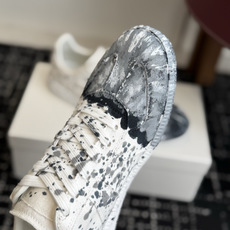 代购级(男码) MaisonMargiela MM6 马吉拉 26新色 情侣款 德训鞋 休闲 运动鞋 原版购入开发 做 代购级(男码) MaisonMargiela MM6 马吉拉 26新色 情侣款 德训鞋 休闲 运动鞋 原版购入开发 做