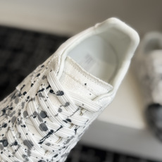 代购级(男码) MaisonMargiela MM6 马吉拉 26新色 情侣款 德训鞋 休闲 运动鞋 原版购入开发 做 代购级(男码) MaisonMargiela MM6 马吉拉 26新色 情侣款 德训鞋 休闲 运动鞋 原版购入开发 做