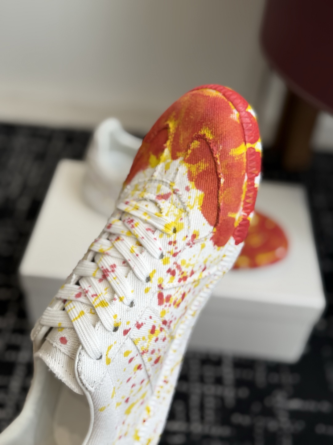 代购级(男码) MaisonMargiela MM6 马吉拉 26新色 情侣款 德训鞋 休闲 运动鞋 原版购入开发 做 代购级(男码) MaisonMargiela MM6 马吉拉 26新色 情侣款 德训鞋 休闲 运动鞋 原版购入开发 做