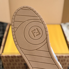 东莞代购级(布+皮) Fendi芬迪爆款系列 情侣款 休闲运动鞋 板鞋 FD match 设计师Kim Jones打造 东莞代购级(布+皮) Fendi芬迪爆款系列 情侣款 休闲运动鞋 板鞋 FD match 设计师Kim Jones打造