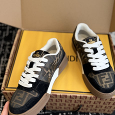 东莞代购级(布+皮) Fendi芬迪爆款系列 情侣款 休闲运动鞋 板鞋 FD match 设计师Kim Jones打造 东莞代购级(布+皮) Fendi芬迪爆款系列 情侣款 休闲运动鞋 板鞋 FD match 设计师Kim Jones打造