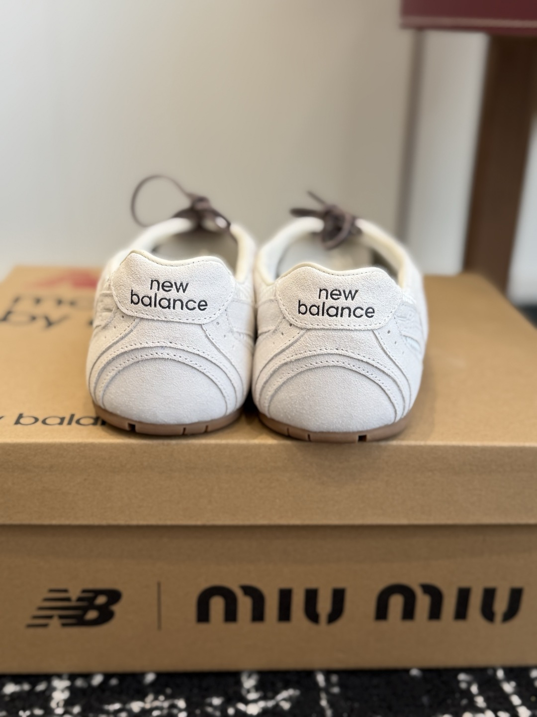 代购级 miuX New Balanc*e 联名款 单鞋 休闲鞋  超级无敌大热门[得意]无论你如何穿搭都好看，新款休闲