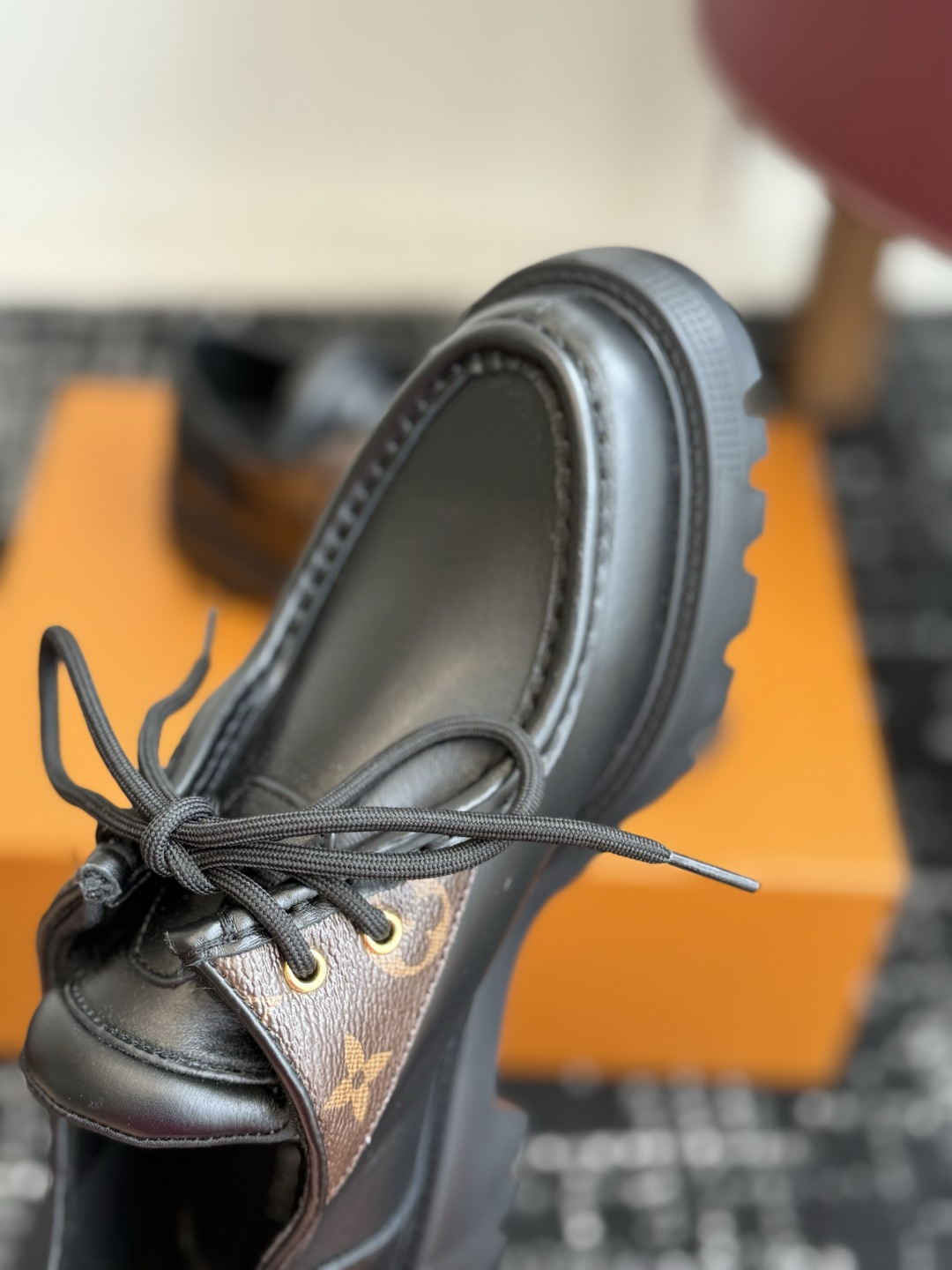 代购级 Louis Vuitto 路易威登LV驴牌 26ss 新款 乐福鞋 乐福鞋Archlight经典Skate运动 代购级 Louis Vuitto 路易威登LV驴牌 26ss 新款 乐福鞋 乐福鞋Archlight经典Skate运动