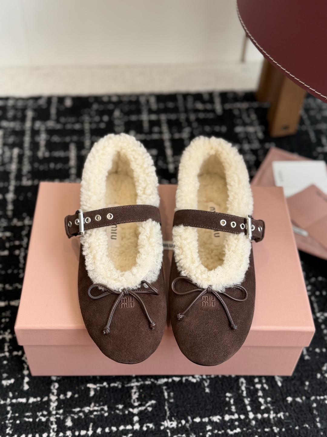 代购级 Miumiu 26ss新款羊毛 玛丽珍鞋 单鞋  原版1:1开发 非常可爱 俏皮 搭配袜子 很时尚…搭配半裙穿y