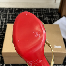 代购级 Christian Louboutin 春夏新款时装走秀芭蕾蝴蝶结高跟凉拖 CL红底永远的YYDS 𝐶ℎ𝑟𝑖𝑠𝑡 代购级 Christian Louboutin 春夏新款时装走秀芭蕾蝴蝶结高跟凉拖 CL红底永远的YYDS 𝐶ℎ𝑟𝑖𝑠𝑡
