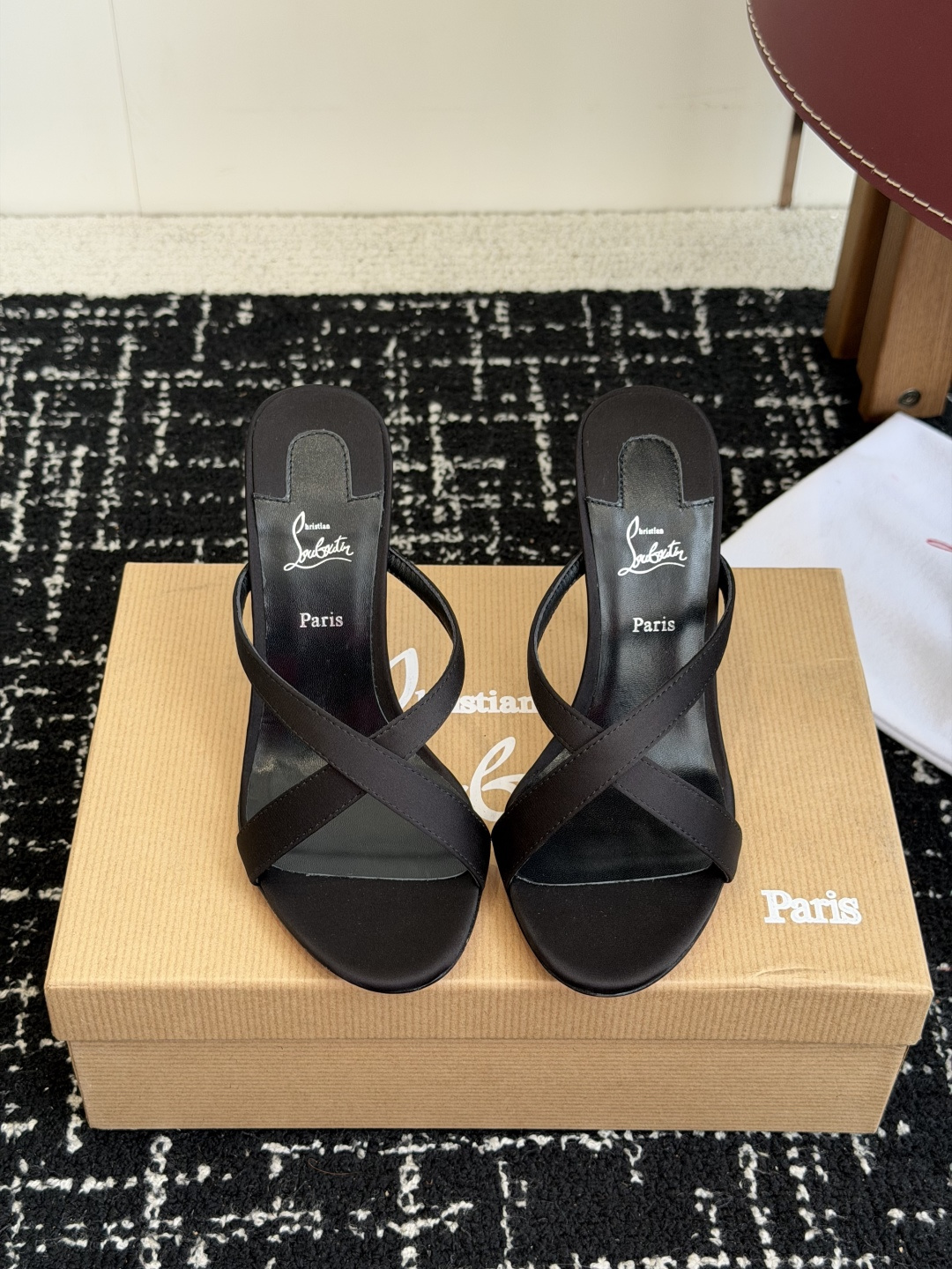 代购级 Christian Louboutin 春夏新款时装走秀芭蕾蝴蝶结高跟凉拖 CL红底永远的YYDS 𝐶ℎ𝑟𝑖𝑠𝑡