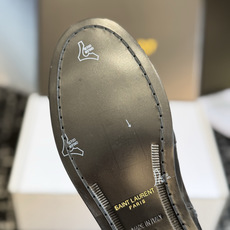 代购级(⚠️官网同步✈️盒包装) YSL Yves Saint Laurent (杨树林)大爆款情侣 樂福鞋小牛皮制造 代购级(⚠️官网同步✈️盒包装) YSL Yves Saint Laurent (杨树林)大爆款情侣 樂福鞋小牛皮制造