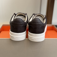 代购级 Santoni26ss男款休闲鞋 Santoni皮具品牌源于1975年,创始人Andrea Santoni先生 代购级 Santoni26ss男款休闲鞋 Santoni皮具品牌源于1975年,创始人Andrea Santoni先生