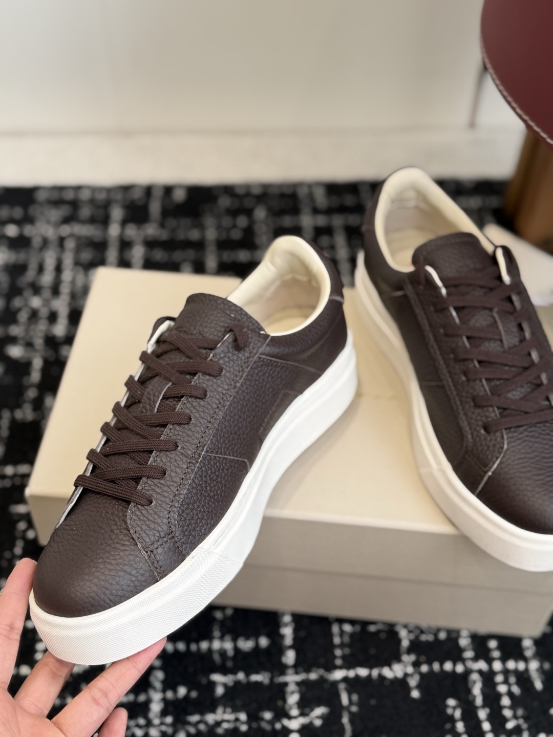 代购级 Santoni26ss男款休闲鞋 Santoni皮具品牌源于1975年,创始人Andrea Santoni先生 代购级 Santoni26ss男款休闲鞋 Santoni皮具品牌源于1975年,创始人Andrea Santoni先生