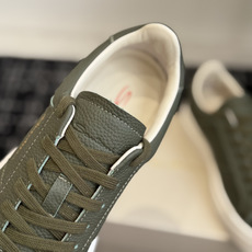 代购级 Santoni26ss男款休闲鞋 Santoni皮具品牌源于1975年,创始人Andrea Santoni先生 代购级 Santoni26ss男款休闲鞋 Santoni皮具品牌源于1975年,创始人Andrea Santoni先生