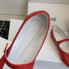 东莞代购级 Celine 26ss 新款 一脚蹬 超级舒适 玛丽珍 单鞋 今年必须要入手一双celine 玛丽珍 复古 东莞代购级 Celine 26ss 新款 一脚蹬 超级舒适 玛丽珍 单鞋 今年必须要入手一双celine 玛丽珍 复古
