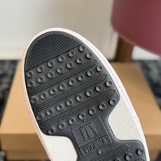 代购级 Moon Boot 26ss 秋冬最新款雪地靴系列……丑萌雪地短靴 忘了UGG吧,时髦人都在穿Moon Boot 代购级 Moon Boot 26ss 秋冬最新款雪地靴系列……丑萌雪地短靴 忘了UGG吧,时髦人都在穿Moon Boot