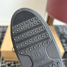 代购级 Moon Boot 26ss 秋冬最新款雪地靴系列……丑萌雪地短靴 忘了UGG吧,时髦人都在穿Moon Boot 代购级 Moon Boot 26ss 秋冬最新款雪地靴系列……丑萌雪地短靴 忘了UGG吧,时髦人都在穿Moon Boot