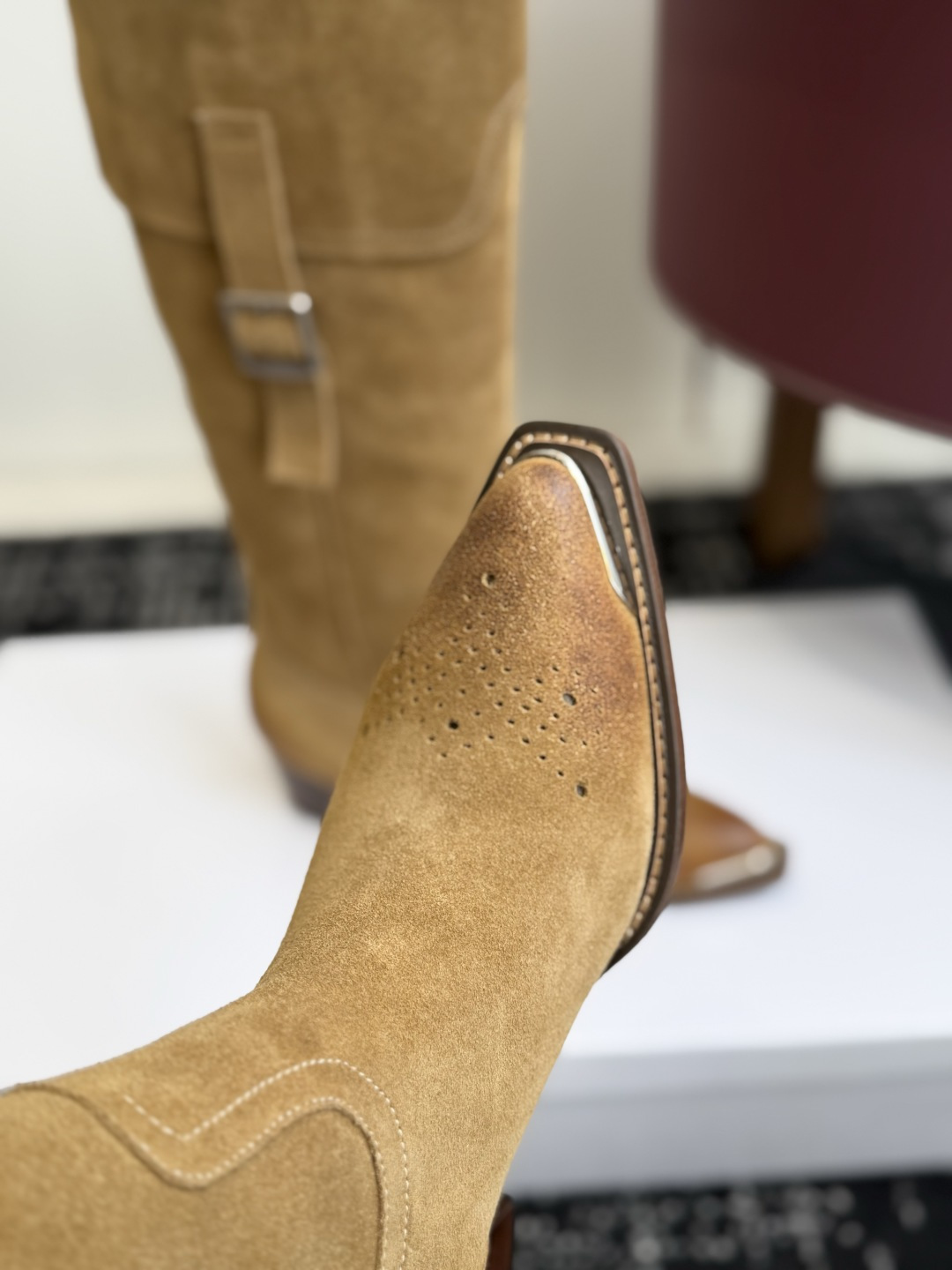 代购级 Celine 赛琳 26ss秋冬新品 复古粗跟 切尔西 尖头 长靴 高靴 骑士靴 塞琳这一季好看的款式真的是很多