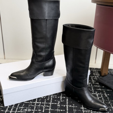 代购级Celine 赛琳 26ss秋冬新品 复古粗跟 切尔西 尖头 长靴 高靴 骑士靴 塞琳这一季好看的款式真的是很多 代购级Celine 赛琳 26ss秋冬新品 复古粗跟 切尔西 尖头 长靴 高靴 骑士靴 塞琳这一季好看的款式真的是很多