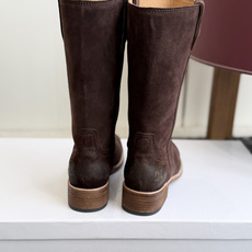 代购级 Celine 赛琳 26ss秋冬新品 粗跟 短靴 塞琳这一季好看的款式真的是很多 比如这款军靴就很机车风 重点夸 代购级 Celine 赛琳 26ss秋冬新品 粗跟 短靴 塞琳这一季好看的款式真的是很多 比如这款军靴就很机车风 重点夸
