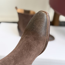 代购级 Celine 赛琳 26ss秋冬新品 粗跟 尖头 短靴 塞琳这一季好看的款式真的是很多 比如这款军靴就很机车风 代购级 Celine 赛琳 26ss秋冬新品 粗跟 尖头 短靴 塞琳这一季好看的款式真的是很多 比如这款军靴就很机车风
