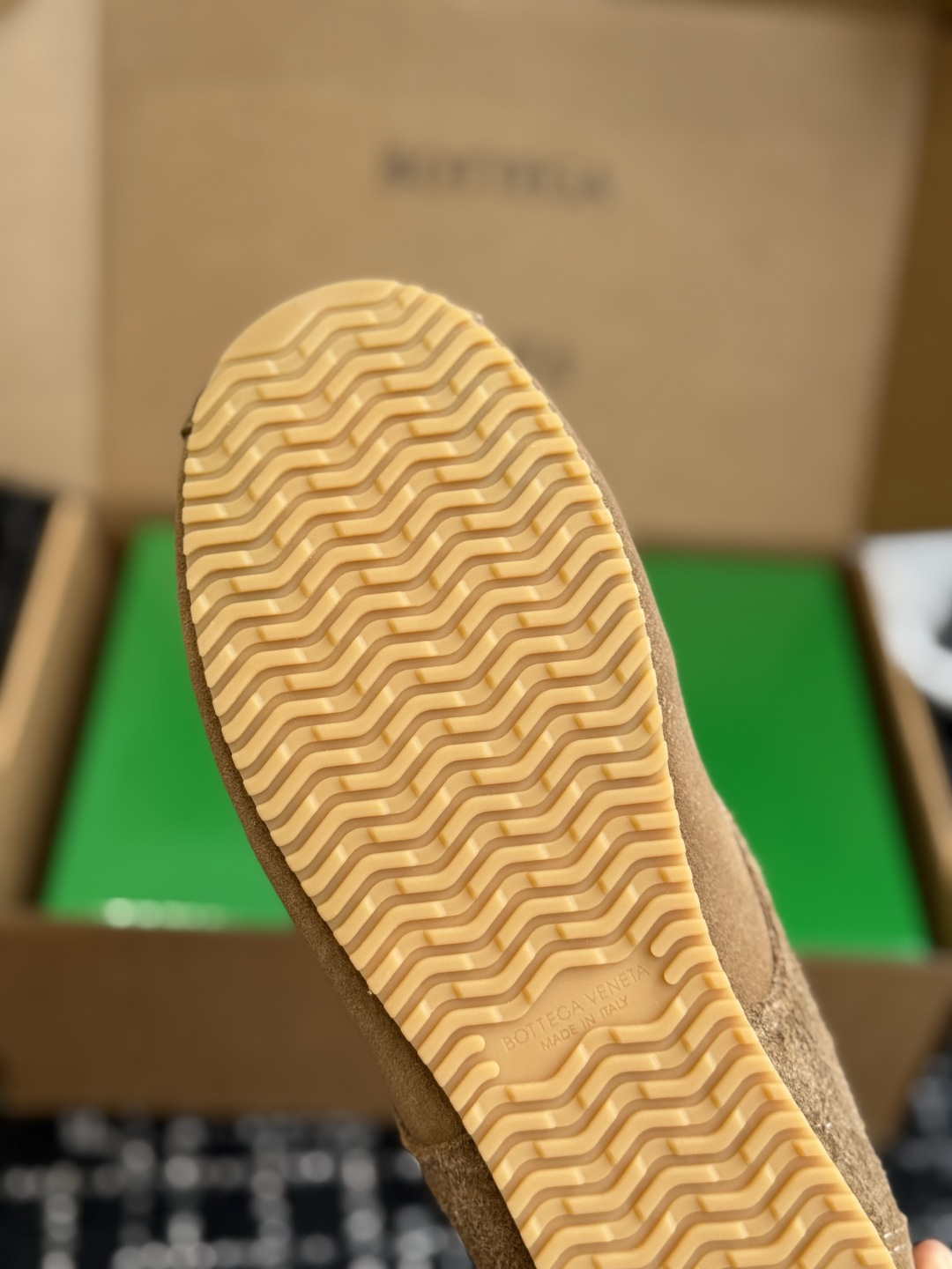 代购级 Bottega Veneta BV葆蝶家 26ss 新款 情侣款 阿甘鞋 德训运动鞋 Sneake灵感来自复古球