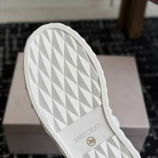 代购级 Jimmy Choo 26ss 最新高帮厚度休闲鞋,专柜主打系列!代购级别! 面料选用原版一致牛京,进口牛皮 搭 代购级 Jimmy Choo 26ss 最新高帮厚度休闲鞋,专柜主打系列!代购级别! 面料选用原版一致牛京,进口牛皮 搭