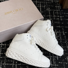 代购级 Jimmy Choo 26ss 最新高帮厚度休闲鞋,专柜主打系列!代购级别! 面料选用原版一致牛京,进口牛皮 搭 代购级 Jimmy Choo 26ss 最新高帮厚度休闲鞋,专柜主打系列!代购级别! 面料选用原版一致牛京,进口牛皮 搭