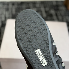 代购级 Jimmy Choo 26ss JC家钻链、芭蕾舞隆重上新啦! 巨美,超有气质的一款鞋子~脚感无敌了!上脚妥妥的 代购级 Jimmy Choo 26ss JC家钻链、芭蕾舞隆重上新啦! 巨美,超有气质的一款鞋子~脚感无敌了!上脚妥妥的