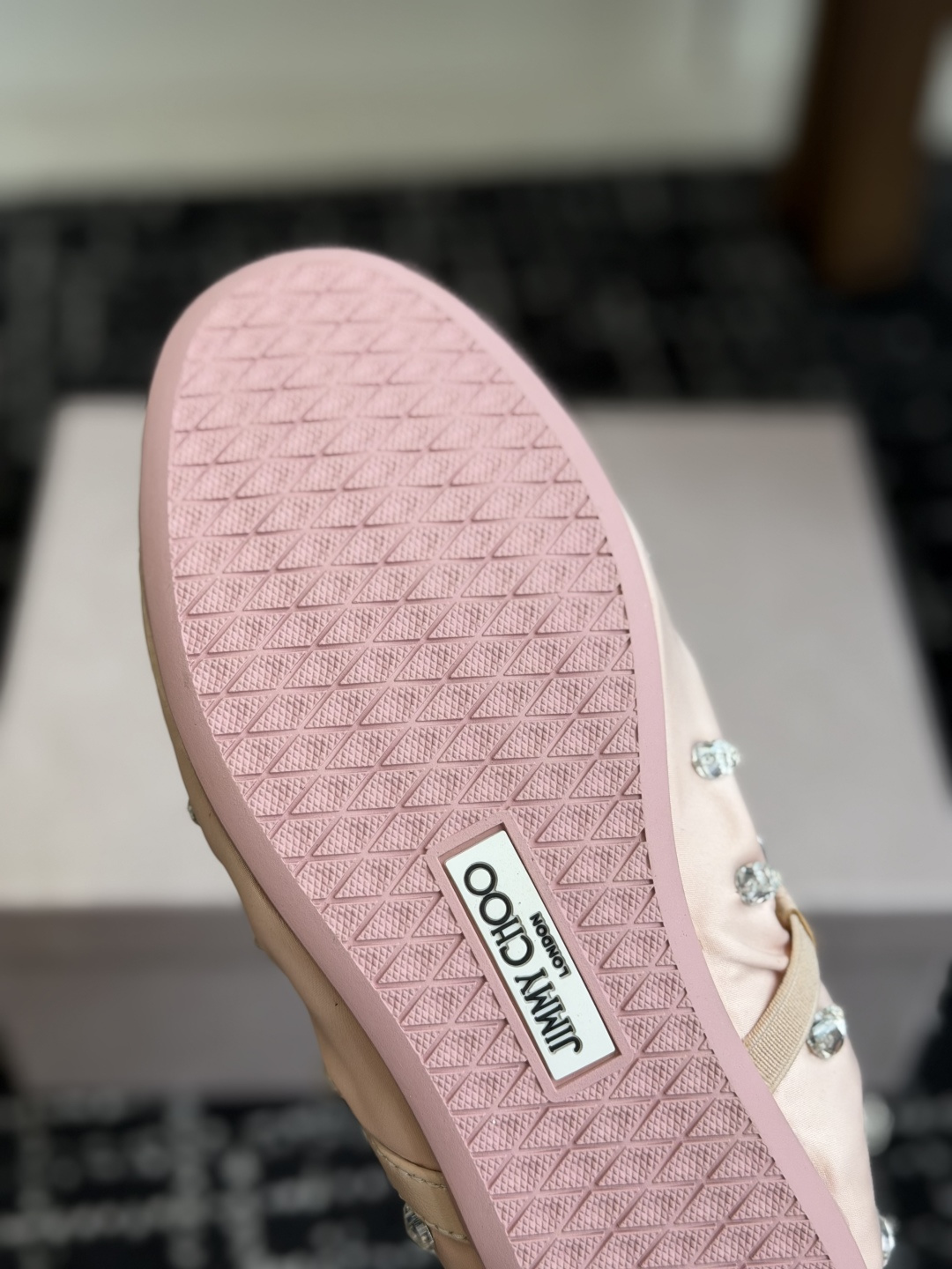 代购级 Jimmy Choo 26ss JC家钻链、芭蕾舞隆重上新啦！ 巨美，超有气质的一款鞋子~脚感无敌了！上脚妥妥的
